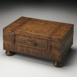 Budget 💯 Butler Specialty Rectangle Coffee Tables Butler Trunk Coffee Table - Heritage ✨